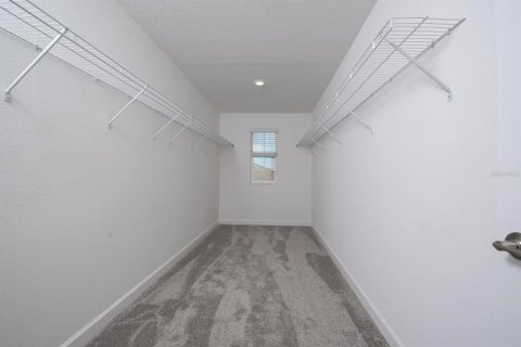 House in Davenport, Florida 4 bedrooms, 216.74 sq.m. № 2195113 - photo 23