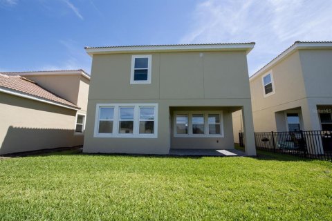 House in Davenport, Florida 4 bedrooms, 216.74 sq.m. № 2195113 - photo 26