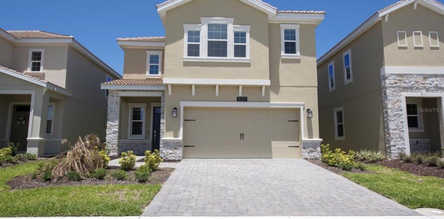 House in Davenport, Florida 4 bedrooms, 216.74 sq.m. № 2195113