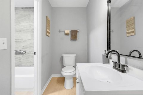 Casa en venta en Orlando, Florida, 3 dormitorios, 108.7 m2 № 1901424 - foto 14