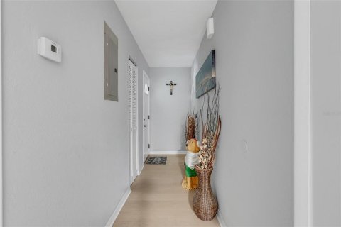 Casa en venta en Orlando, Florida, 3 dormitorios, 108.7 m2 № 1901424 - foto 3