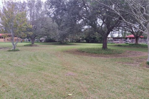 Villa ou maison à louer à Homestead, Floride: 3 chambres, 230.03 m2 № 2029267 - photo 8