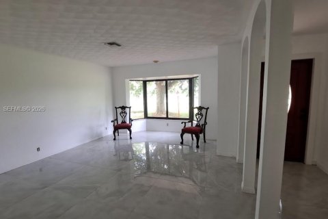 Villa ou maison à louer à Homestead, Floride: 3 chambres, 230.03 m2 № 2029267 - photo 14