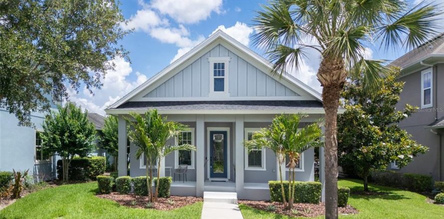 House in Orlando, Florida 3 bedrooms, 172.89 sq.m. № 2115138