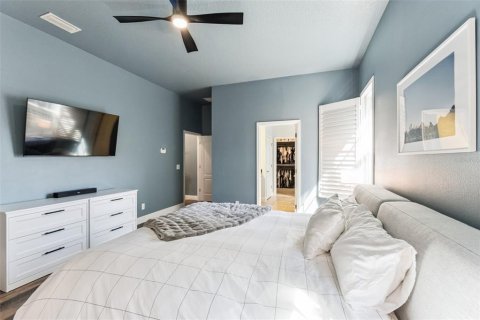 House in Orlando, Florida 3 bedrooms, 172.89 sq.m. № 2115138 - photo 9