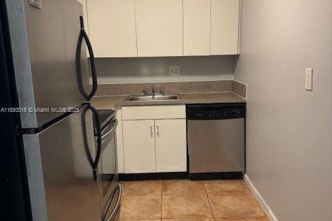 Copropriété à louer à North Miami, Floride: 1 chambre, 56.67 m2 № 1946710 - photo 6
