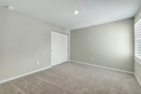 Touwnhouse à louer à Stuart, Floride: 3 chambres, 167.6 m2 № 2390260 - photo 23