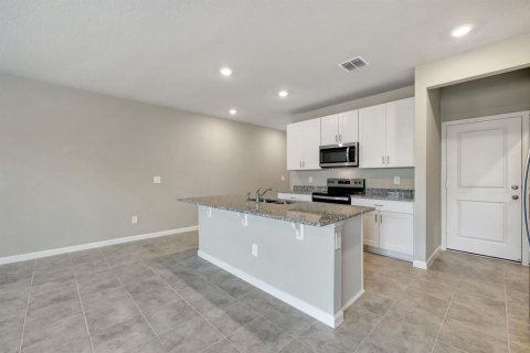 Touwnhouse à louer à Stuart, Floride: 3 chambres, 167.6 m2 № 2390260 - photo 7