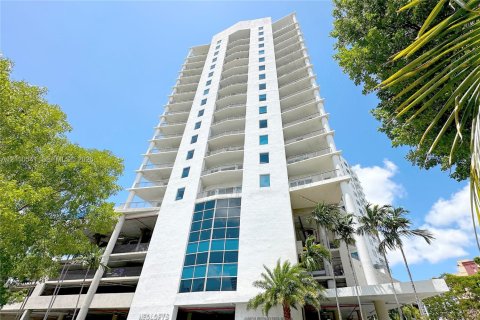 Condominio en venta en Miami, Florida, 2 dormitorios, 109.07 m2 № 2432525 - foto 12