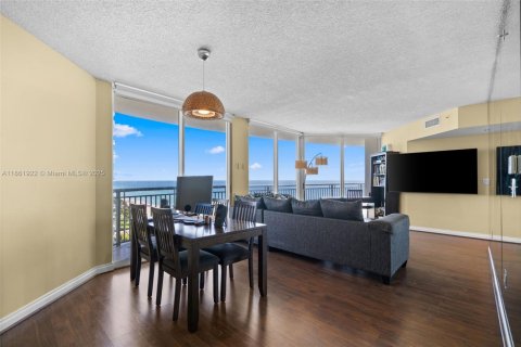 Copropriété à vendre à Sunny Isles Beach, Floride: 3 chambres, 172.8 m2 № 1892453 - photo 12