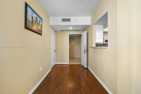 Copropriété à vendre à Sunny Isles Beach, Floride: 3 chambres, 172.8 m2 № 1892453 - photo 11