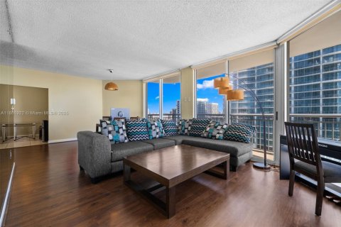 Copropriété à vendre à Sunny Isles Beach, Floride: 3 chambres, 172.8 m2 № 1892453 - photo 13