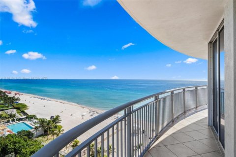 Copropriété à vendre à Sunny Isles Beach, Floride: 3 chambres, 172.8 m2 № 1892453 - photo 28