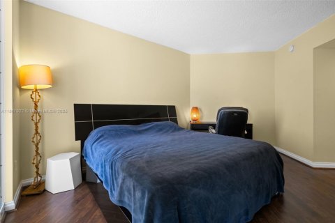 Copropriété à vendre à Sunny Isles Beach, Floride: 3 chambres, 172.8 m2 № 1892453 - photo 20