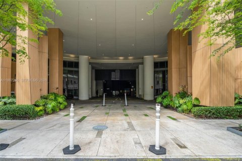 Снять в аренду кондоминиум в Майами, Флорида 1 спальня, 70.23м2, № 2063524 - фото 12