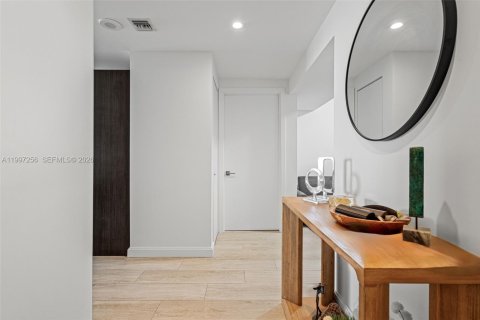 Снять в аренду кондоминиум в Майами, Флорида 1 спальня, 70.23м2, № 2063524 - фото 11