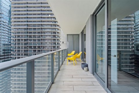 Снять в аренду кондоминиум в Майами, Флорида 1 спальня, 70.23м2, № 2063524 - фото 16