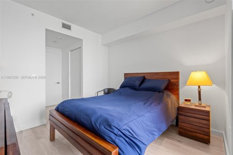 Снять в аренду кондоминиум в Майами, Флорида 1 спальня, 70.23м2, № 2063524 - фото 8