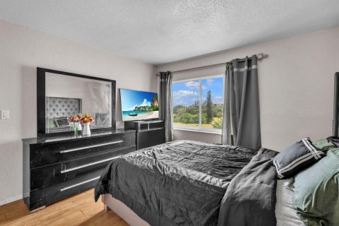 Condominio en venta en Lauderhill, Florida, 3 dormitorios, 126.35 m2 № 2252630 - foto 18