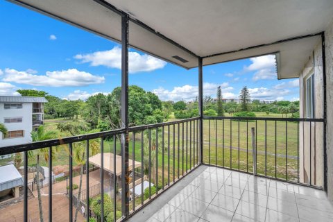 Condominio en venta en Lauderhill, Florida, 3 dormitorios, 126.35 m2 № 2252630 - foto 14
