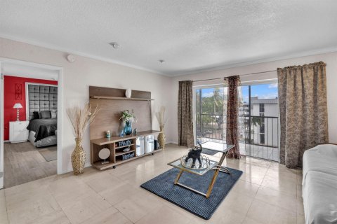 Condominio en venta en Lauderhill, Florida, 3 dormitorios, 126.35 m2 № 2252630 - foto 12