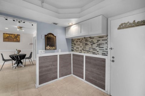Condominio en venta en Lauderhill, Florida, 3 dormitorios, 126.35 m2 № 2252630 - foto 4
