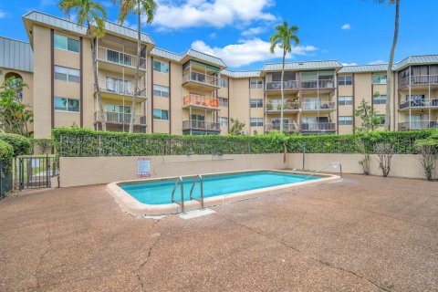 Condominio en Lauderhill, Florida, 3 dormitorios  № 2252630