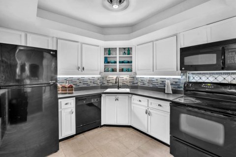 Condominio en venta en Lauderhill, Florida, 3 dormitorios, 126.35 m2 № 2252630 - foto 7