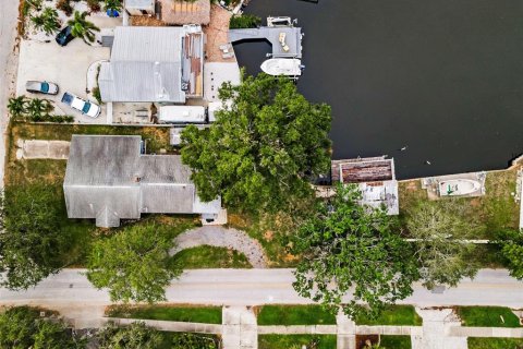 Купить земельный участок в Палм-Харбор, Флорида № 1772822 - фото 1