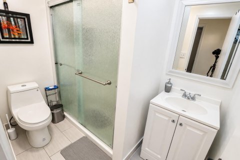 Villa ou maison à louer à St. Lucie, Floride: 3 chambres, 130.99 m2 № 2359584 - photo 11