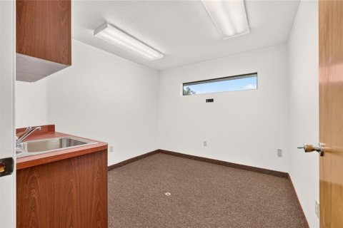 Commercial property in Ocala, Florida 206.06 sq.m. № 2314694 - photo 21