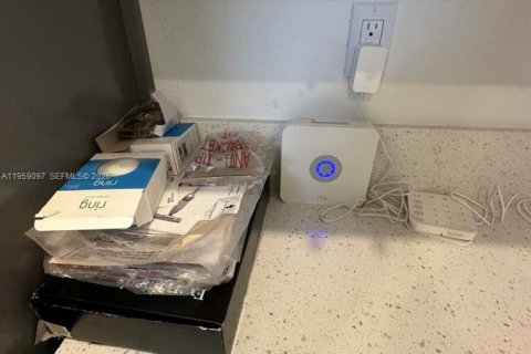 Touwnhouse à louer à Homestead, Floride: 3 chambres, 133.97 m2 № 2017853 - photo 23