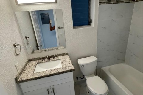 Apartment in Hollywood, Florida 1 bedroom № 1954100 - photo 3