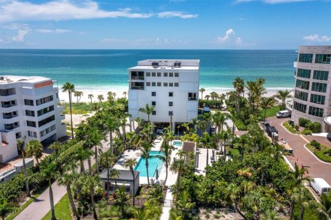 Copropriété à vendre à Longboat Key, Floride: 3 chambres, 273.13 m2 № 1918679 - photo 1