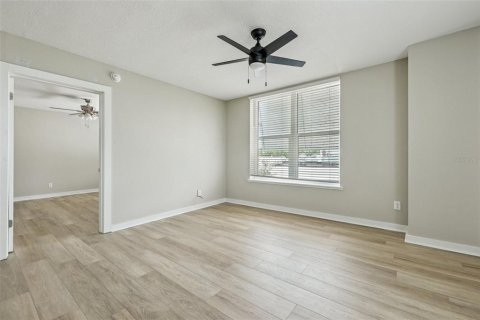 Apartamento en alquiler en Clermont, Florida, 1 dormitorio, 57.13 m2 № 1789201 - foto 12