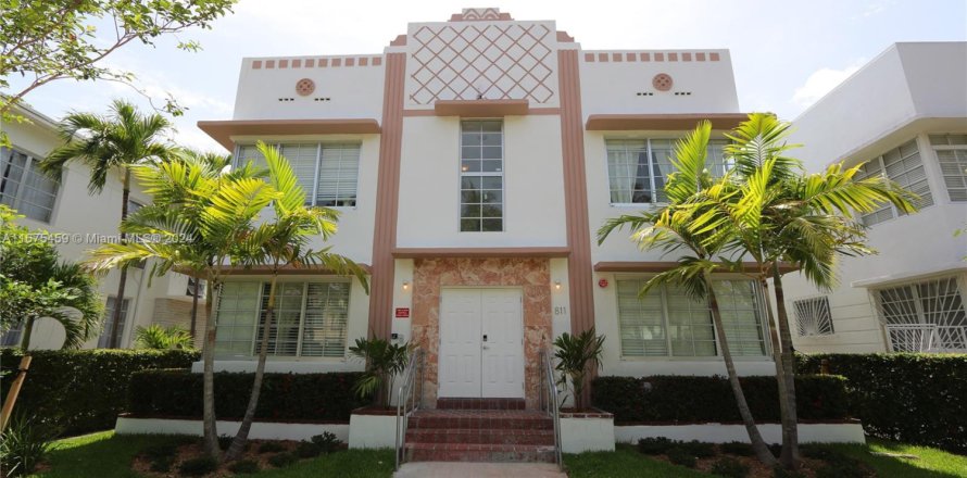 Кондоминиум с 2 спальнями в Майами-Бич, Флорида № 1962784