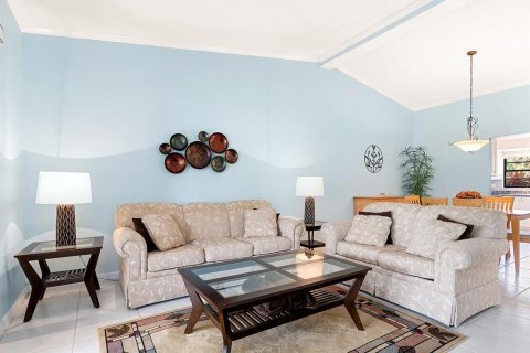 Casa en venta en Sarasota, Florida, 2 dormitorios, 104.98 m2 № 1679614 - foto 11