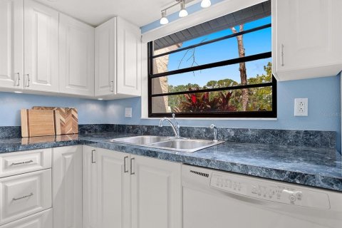 Casa en venta en Sarasota, Florida, 2 dormitorios, 104.98 m2 № 1679614 - foto 17