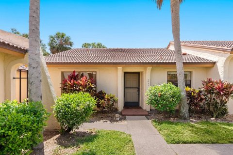 Casa en venta en Sarasota, Florida, 2 dormitorios, 104.98 m2 № 1679614 - foto 2
