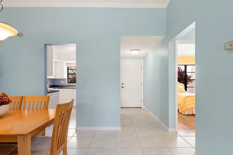 Casa en venta en Sarasota, Florida, 2 dormitorios, 104.98 m2 № 1679614 - foto 4
