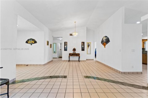 House in Plantation, Florida 3 bedrooms, 145.95 sq.m. № 2071688 - photo 6