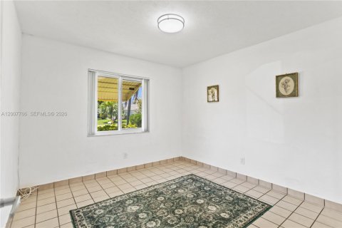 House in Plantation, Florida 3 bedrooms, 145.95 sq.m. № 2071688 - photo 26