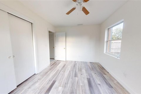 House in Lakeland, Florida 3 bedrooms, 113.43 sq.m. № 1849879 - photo 13