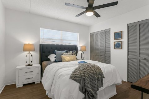 Apartamento en alquiler en Tampa, Florida, 2 dormitorios, 81.29 m2 № 2218424 - foto 10
