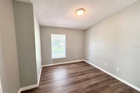 Casa en venta en Clermont, Florida, 4 dormitorios, 174.1 m2 № 2151599 - foto 21