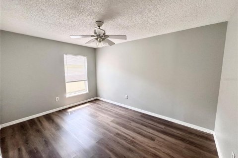 Casa en venta en Clermont, Florida, 4 dormitorios, 174.1 m2 № 2151599 - foto 19