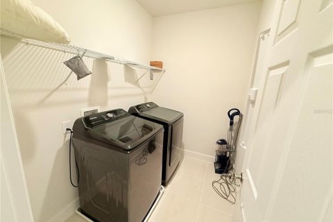 Villa ou maison à louer à DeBary, Floride: 4 chambres, 232.07 m2 № 2290748 - photo 19