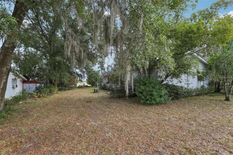 House in Zephyrhills, Florida 4 bedrooms, 144.93 sq.m. № 2095763 - photo 23