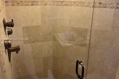 Снять в аренду кондоминиум в Майами-Бич, Флорида 2 спальни, 94.76м2, № 1957668 - фото 6
