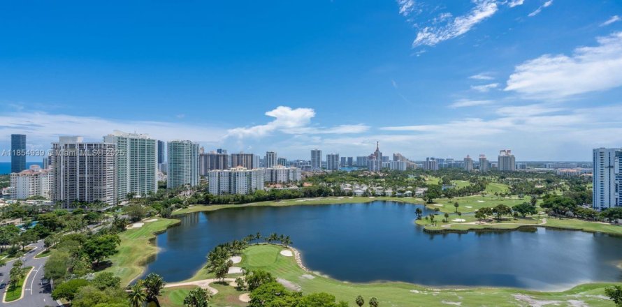Condo à Aventura, Floride, 2 chambres № 1872409
